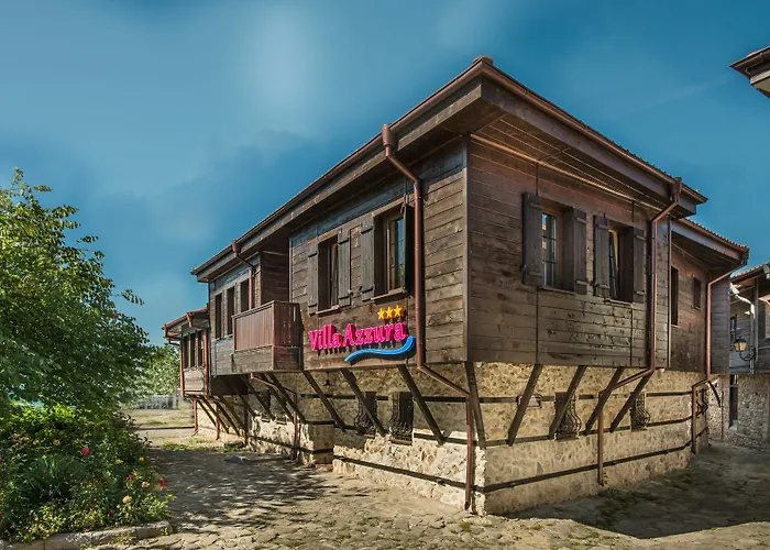 Къща за гости Effect Boutique Azzura - Adults Only