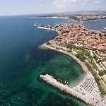 Effect Boutique Azzura - Adults Only Self Check-in Guest house