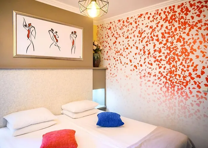 Effect Boutique Azzura - Adults Only Guest house