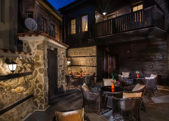 Guest house Effect Boutique Azzura - Adults Only 3*